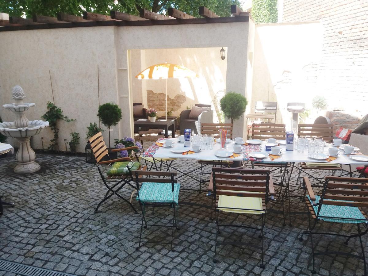 Ferienwohnung Gruenderhaus Brandenburg  ภายนอก รูปภาพ