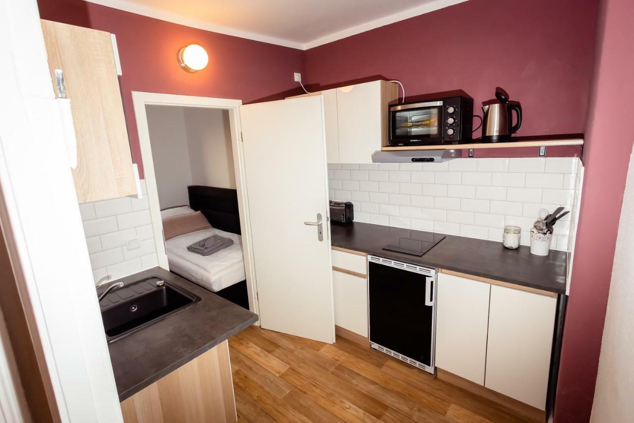 Ferienwohnung Gruenderhaus Brandenburg  ภายนอก รูปภาพ