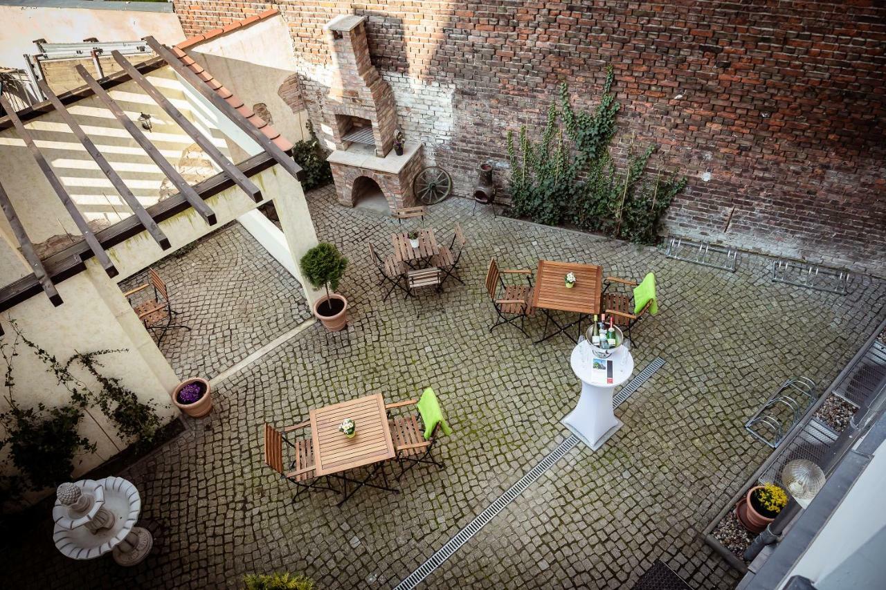Ferienwohnung Gruenderhaus Brandenburg  ภายนอก รูปภาพ