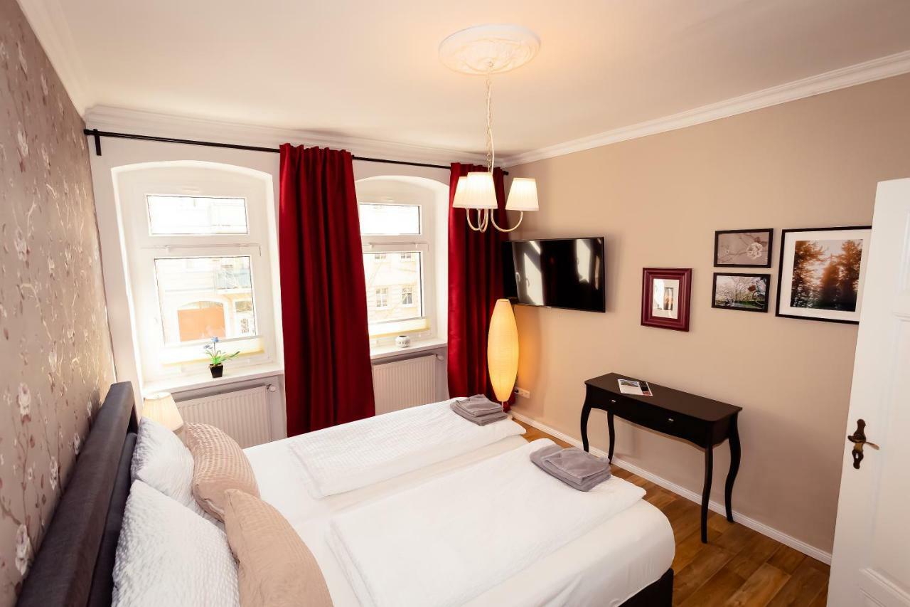 Ferienwohnung Gruenderhaus Brandenburg  ภายนอก รูปภาพ