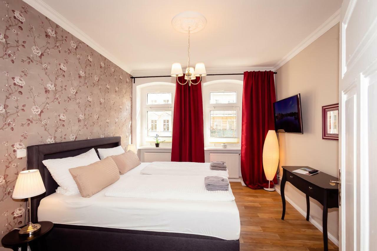 Ferienwohnung Gruenderhaus Brandenburg  ภายนอก รูปภาพ